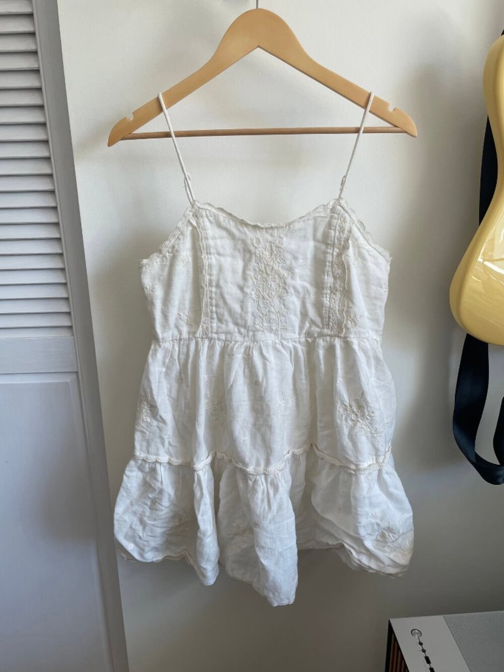 Urban Outfitters WhiteEmbroidered Flowy Mini Dress/Long Top